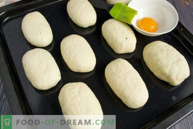 Pastetchen mit Reis und Ei im Ofen