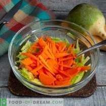 Nützlicher Salat von grünem Rettich mit Karotten