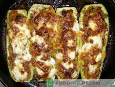 Rezepte für das Kochen von Zucchini im Ofen, gefüllt mit Gemüse, Auflaufformen, Booten