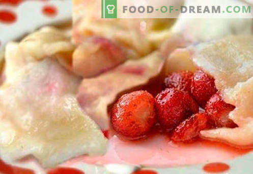 Knödel mit Erdbeeren - die besten Rezepte. Wie man richtig und lecker Knödel mit Erdbeeren zu Hause zubereitet.