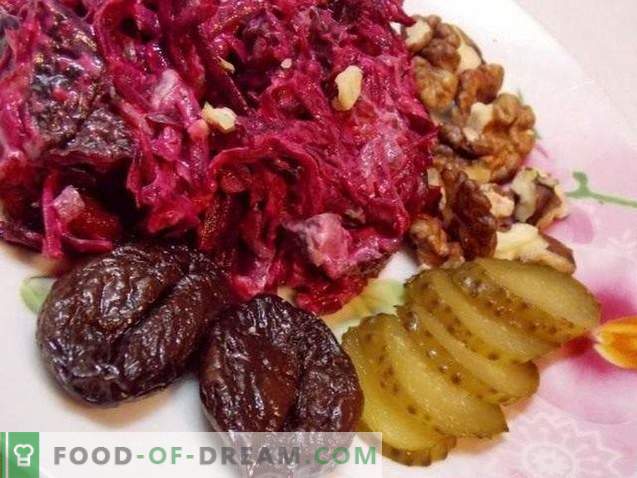 Rote-Bete-Salat mit Knoblauch und Bordeaux-Walnüssen