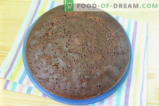 Kuchen in einem langsamen Kocher - ein delikates Dessert: ein Rezept mit Foto. Schritt für Schritt Beschreibung des Kochkuchens in einem Slow Cooker: Schokoladen-Biskuitkuchen