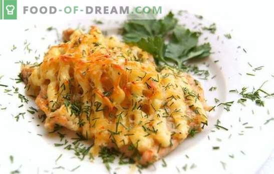 Fisch unter Mayonnaise im Ofen ist ein schlichtes Gericht! Rezepte für gebackenen Mayonnaise-Fisch im Ofen mit Kartoffeln, Käse, verschiedenen Gemüsesorten